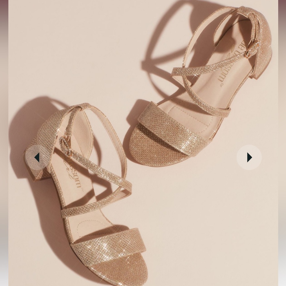 DB Studio girls block heel sandals with crossing straps, champagne, 13Y